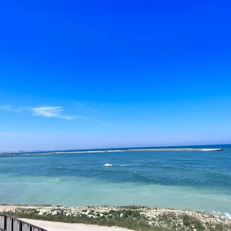 Apartment Sea View - Faleza Nord *